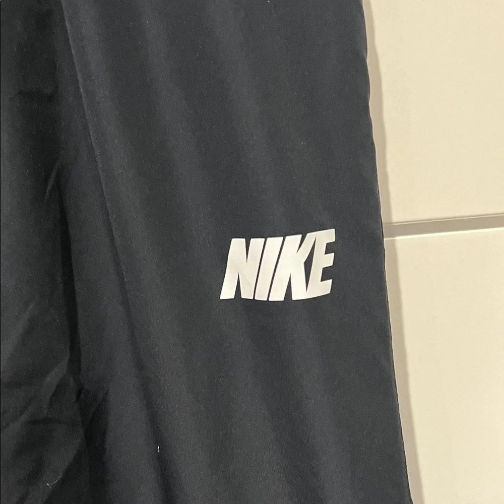 Vintage Nike Black Mesh Lined Zip Ankles Windbreaker Pants Sz  XL